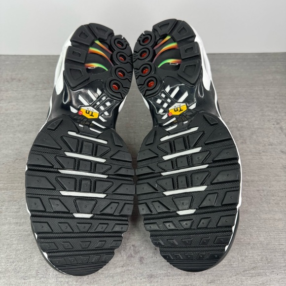 Nike Air Max Plus 'Rainbow' Sneakers DZ3670-001 Women's Size 9.5 - Picture 11 of 12
